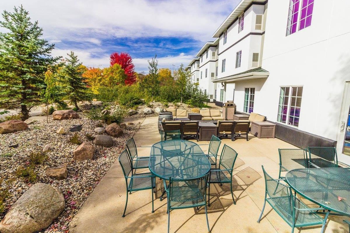 River Hills Hotel- Mankato Exterior foto