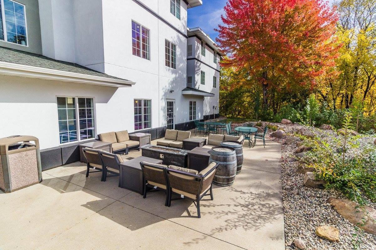 River Hills Hotel- Mankato Exterior foto