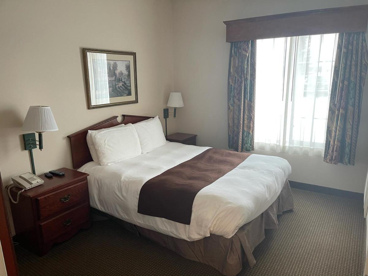 River Hills Hotel- Mankato Exterior foto